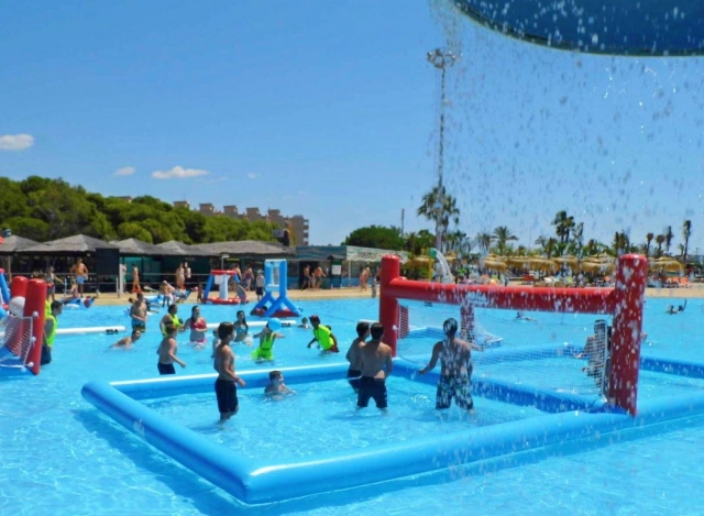 Zona de deportes en el agua